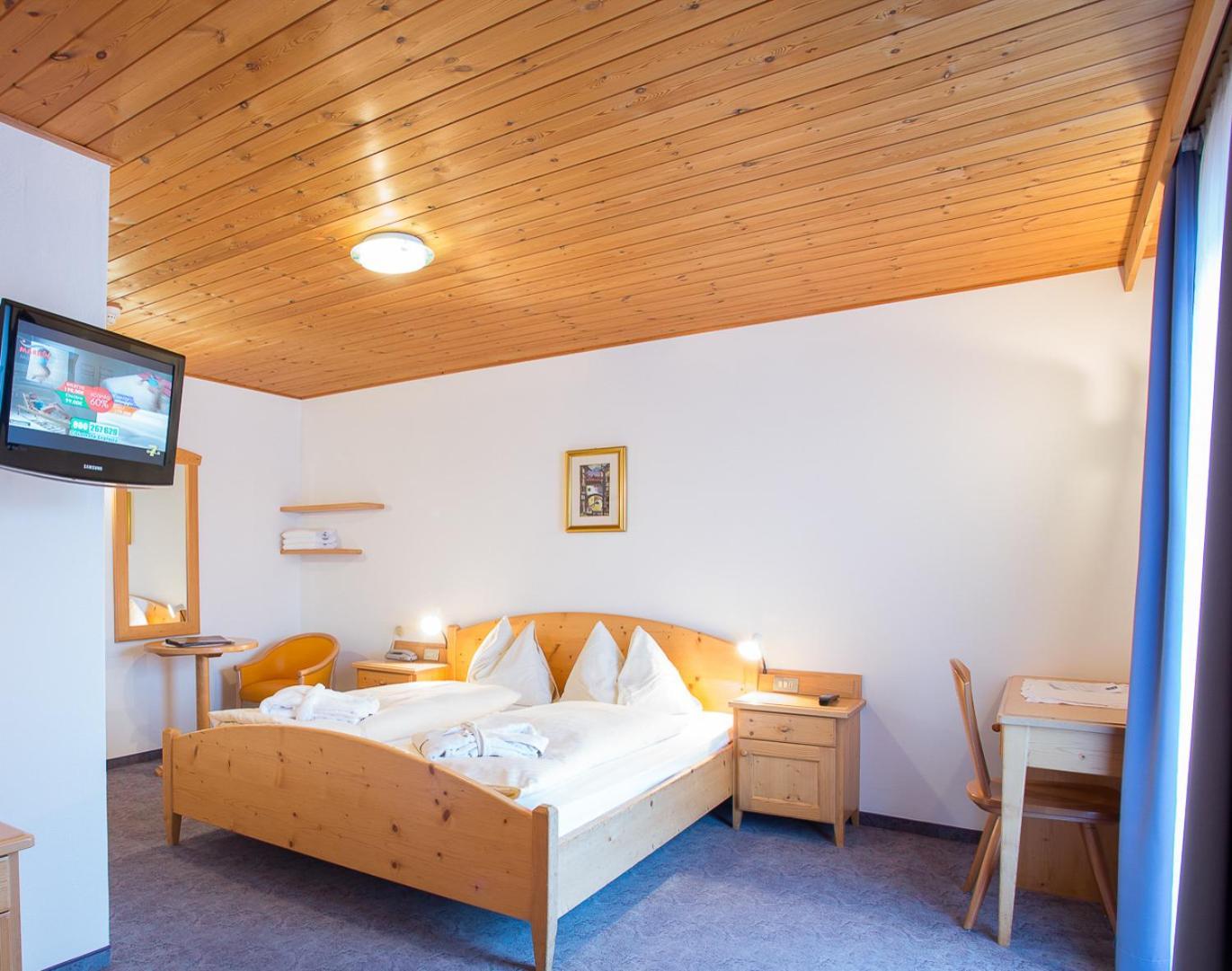 Good Life Zirm 3* Obereggen